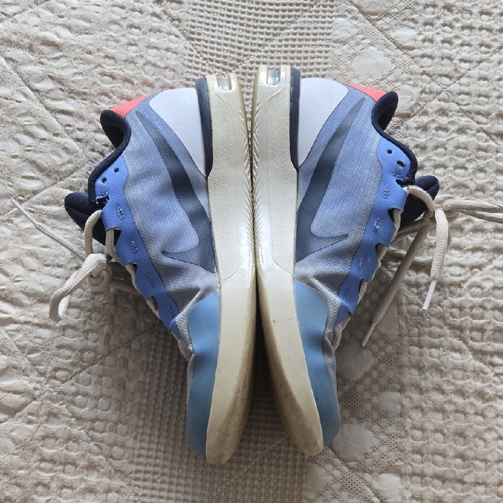 Women's Nike Air Max Vapor Wing Blue White Coral  Spring Athletic Shoes 9.5 - Picture 3 of 9